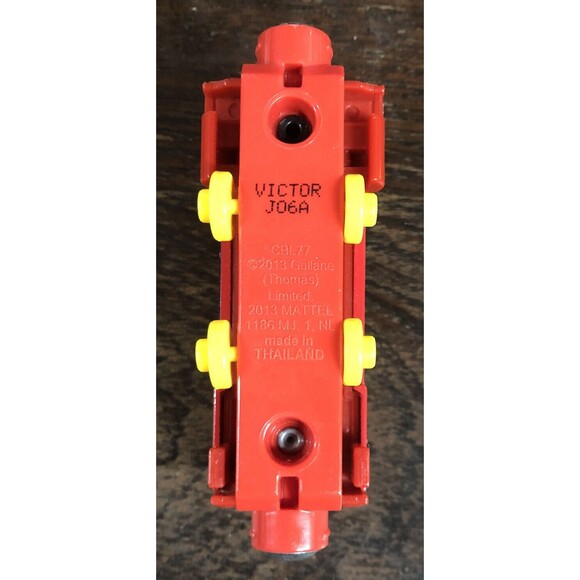 Mattel Guillane Thomas & Friends 2013 Train Engine Red Victor Limited - Picture 10 of 10
